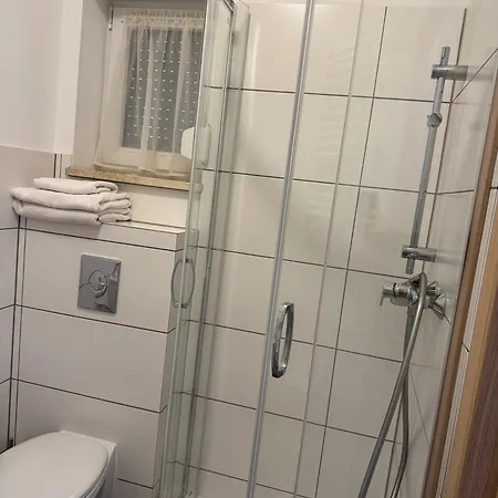 Feniks Guest house